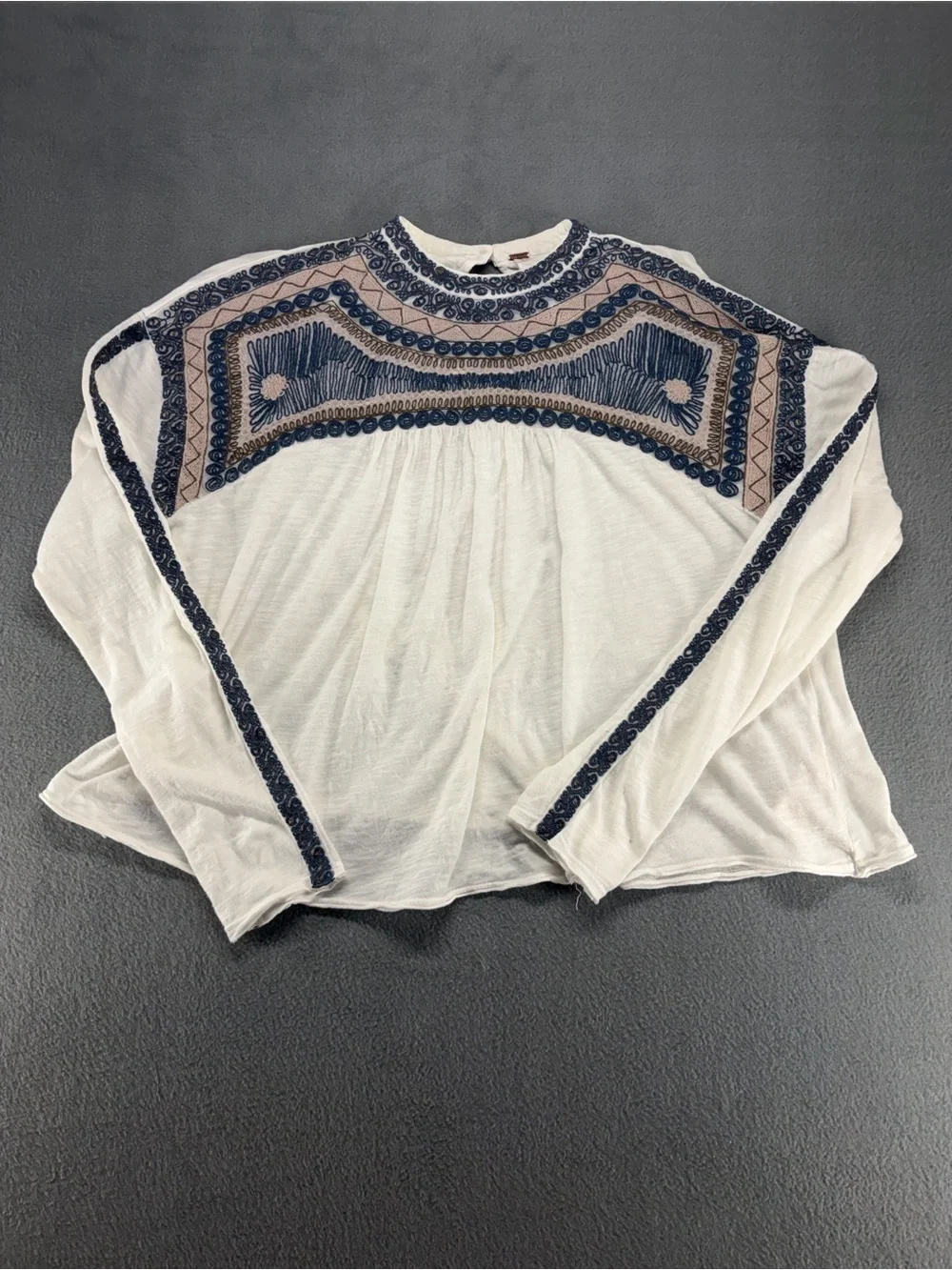 Free People White Long-Sleeve Embroidered Peasant Blouse Size M